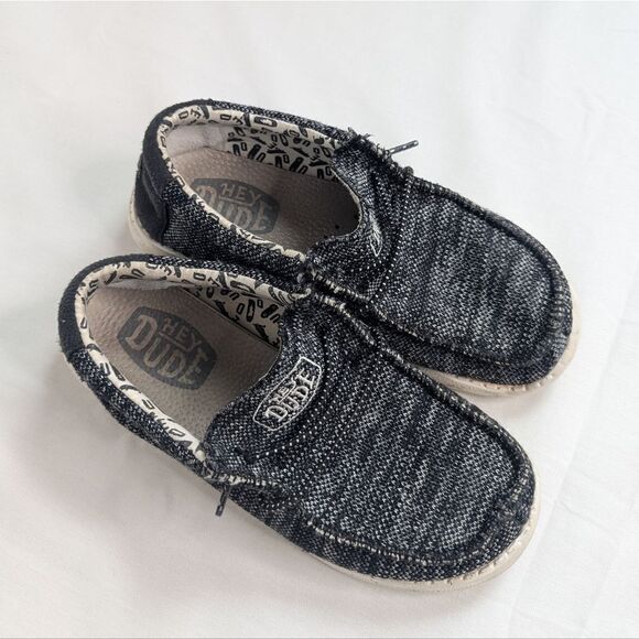 Boys Youth Hey Dude, Wally Youth Sox Skater Black With White - Picture 8 of 9